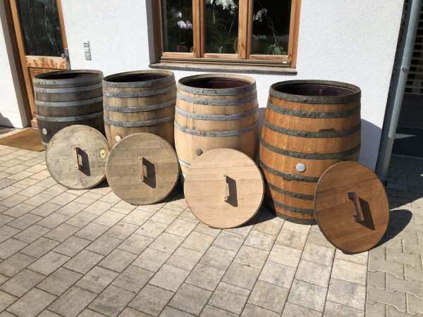 Holzfass 300 Liter abgeschliffen, öl, Wasserfass